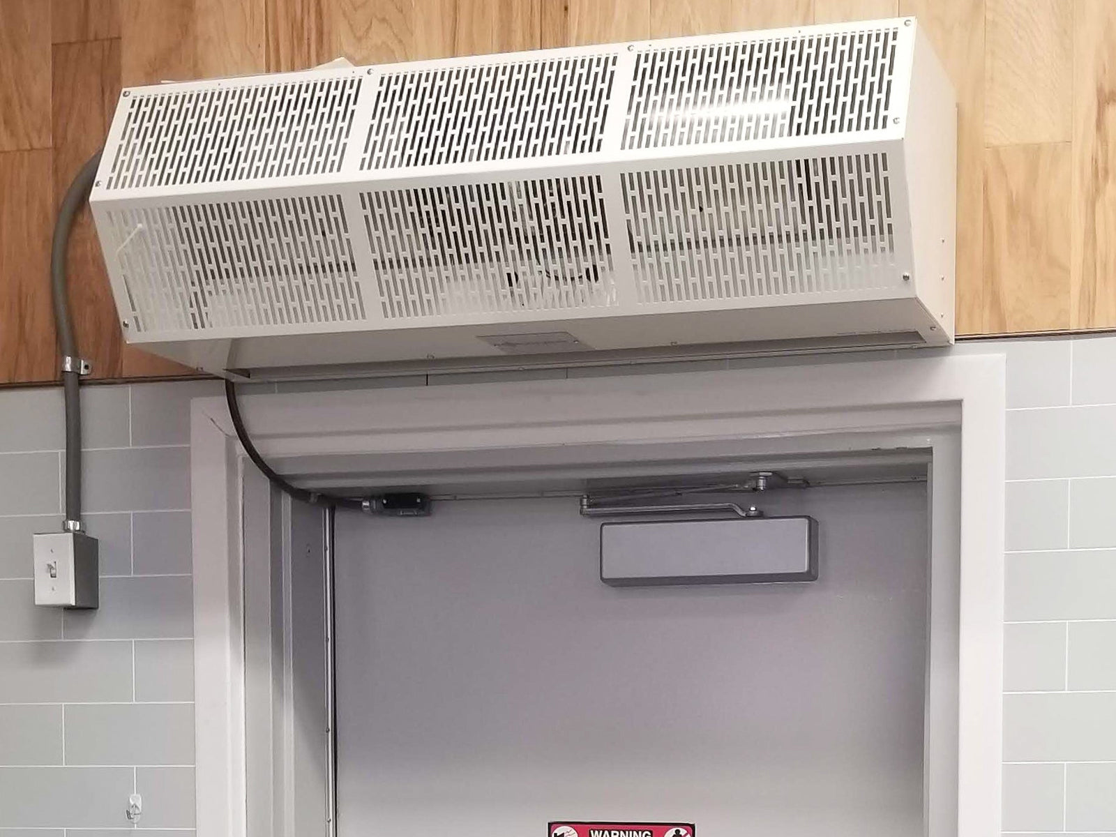 SHD07-1072AA-S01 - 72" White, Ambient Air, 120V, Single Phase - Berner Sanitation Certified High Performance 7 Air Curtain